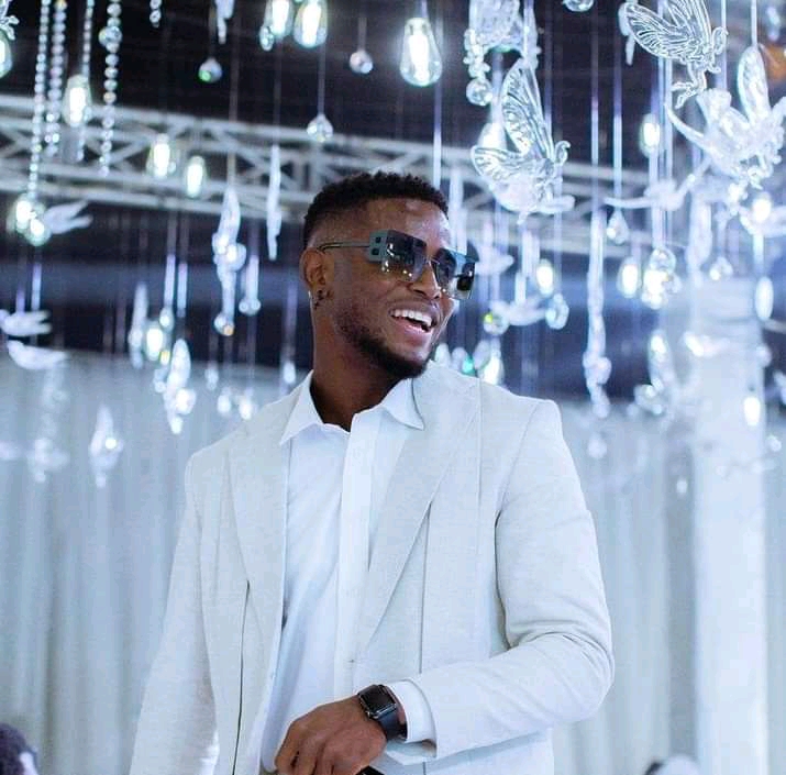 Nigerian singer Chike laments over his expensive glasses he gifted a Ugandan slay queen